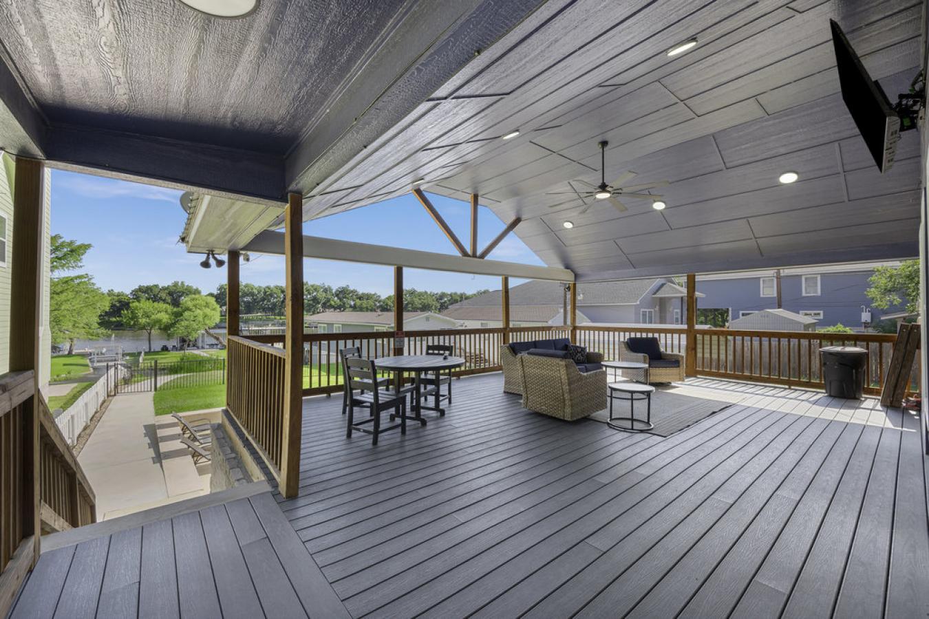 Kingsland, Llano, 78639, United States, 4 Bedrooms Bedrooms, ,3 BathroomsBathrooms,Residential,For Sale,1900086