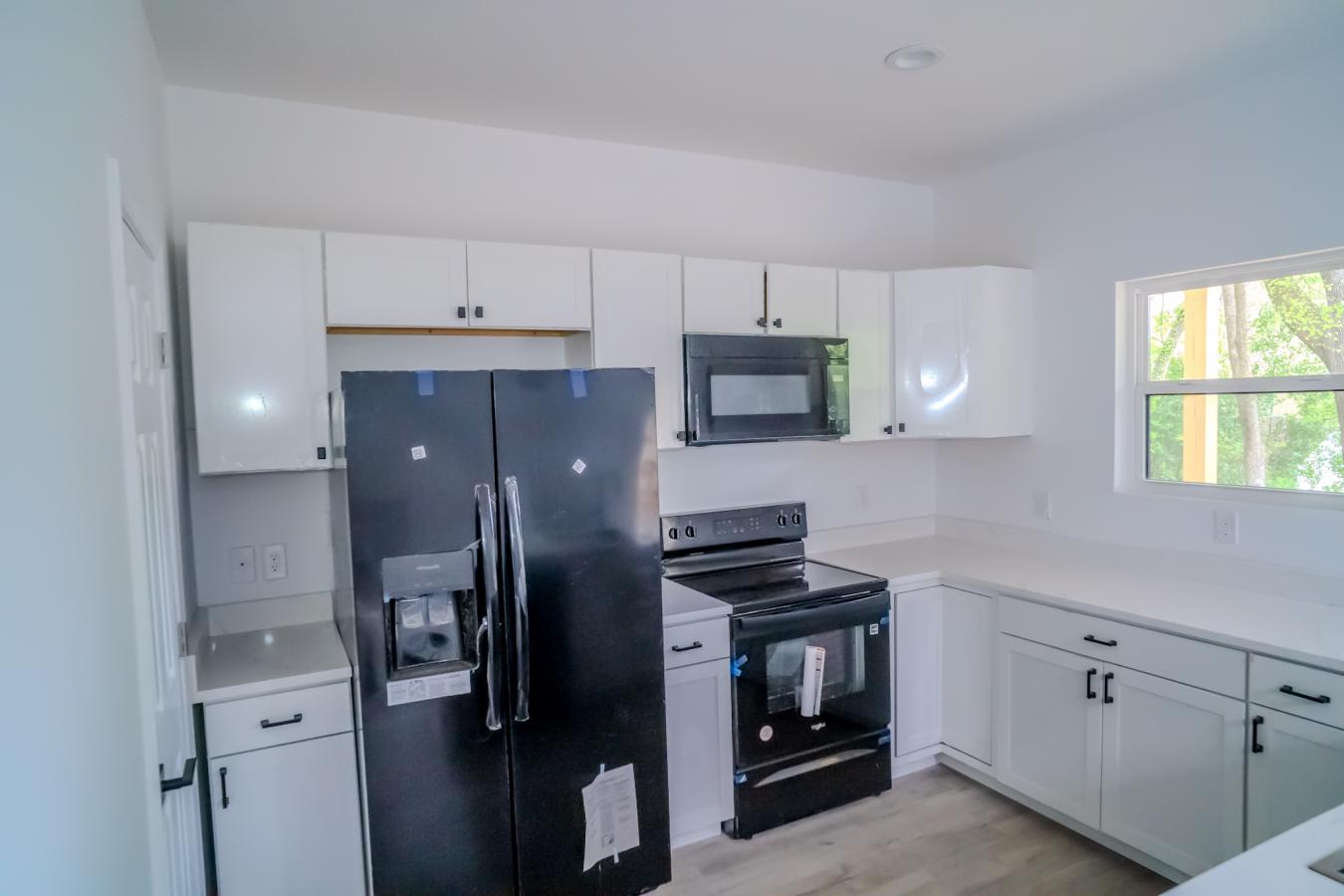 Charlotte, North Carolina, 28216, United States, 4 Bedrooms Bedrooms, ,2 BathroomsBathrooms,Residential,For Sale,1900085