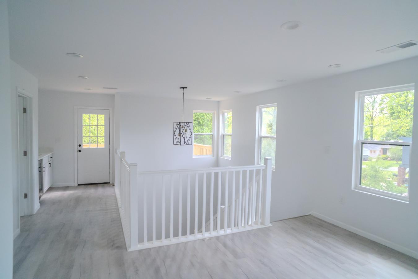 Charlotte, North Carolina, 28216, United States, 4 Bedrooms Bedrooms, ,2 BathroomsBathrooms,Residential,For Sale,1900085
