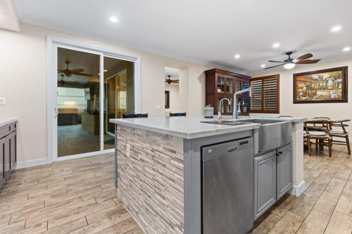 Chula Vista, California, 91913, United States, 6 Bedrooms Bedrooms, ,4 BathroomsBathrooms,Residential,For Sale,1900084