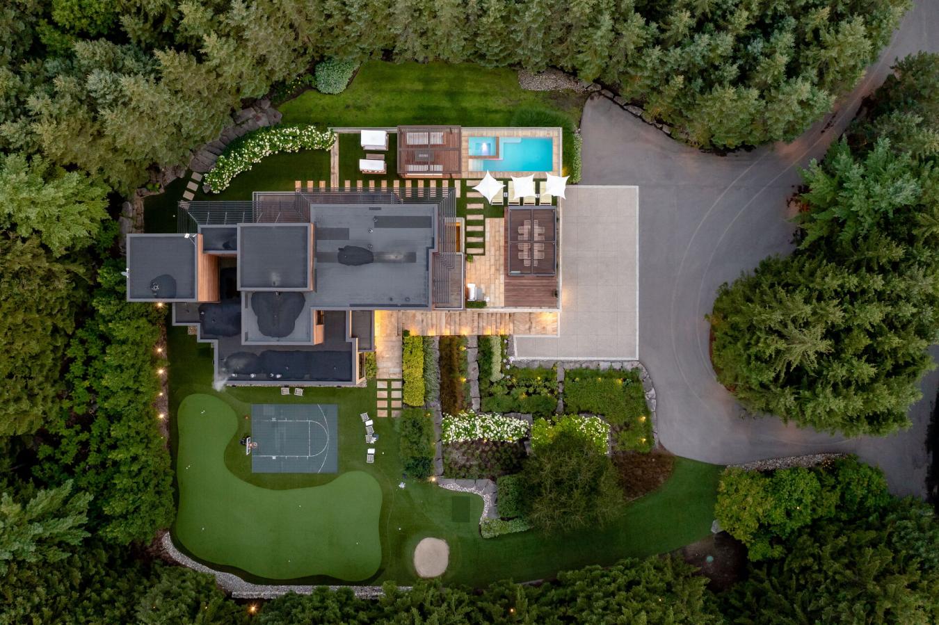 Uxbridge, ON, L0C 1A0, Canada, 6 Bedrooms Bedrooms, ,7 BathroomsBathrooms,Residential,For Sale,1900083