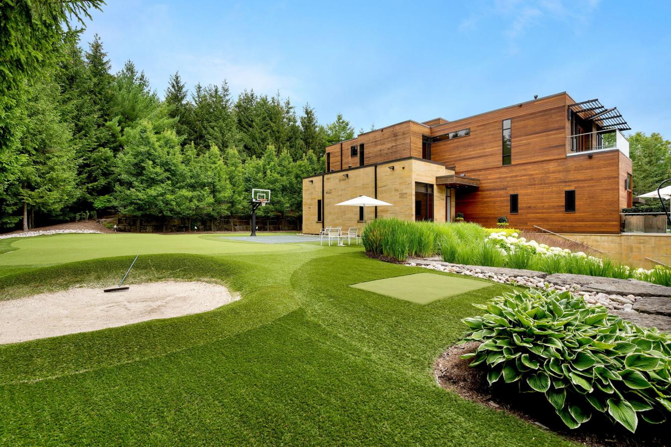 Uxbridge, ON, L0C 1A0, Canada, 6 Bedrooms Bedrooms, ,7 BathroomsBathrooms,Residential,For Sale,1900083