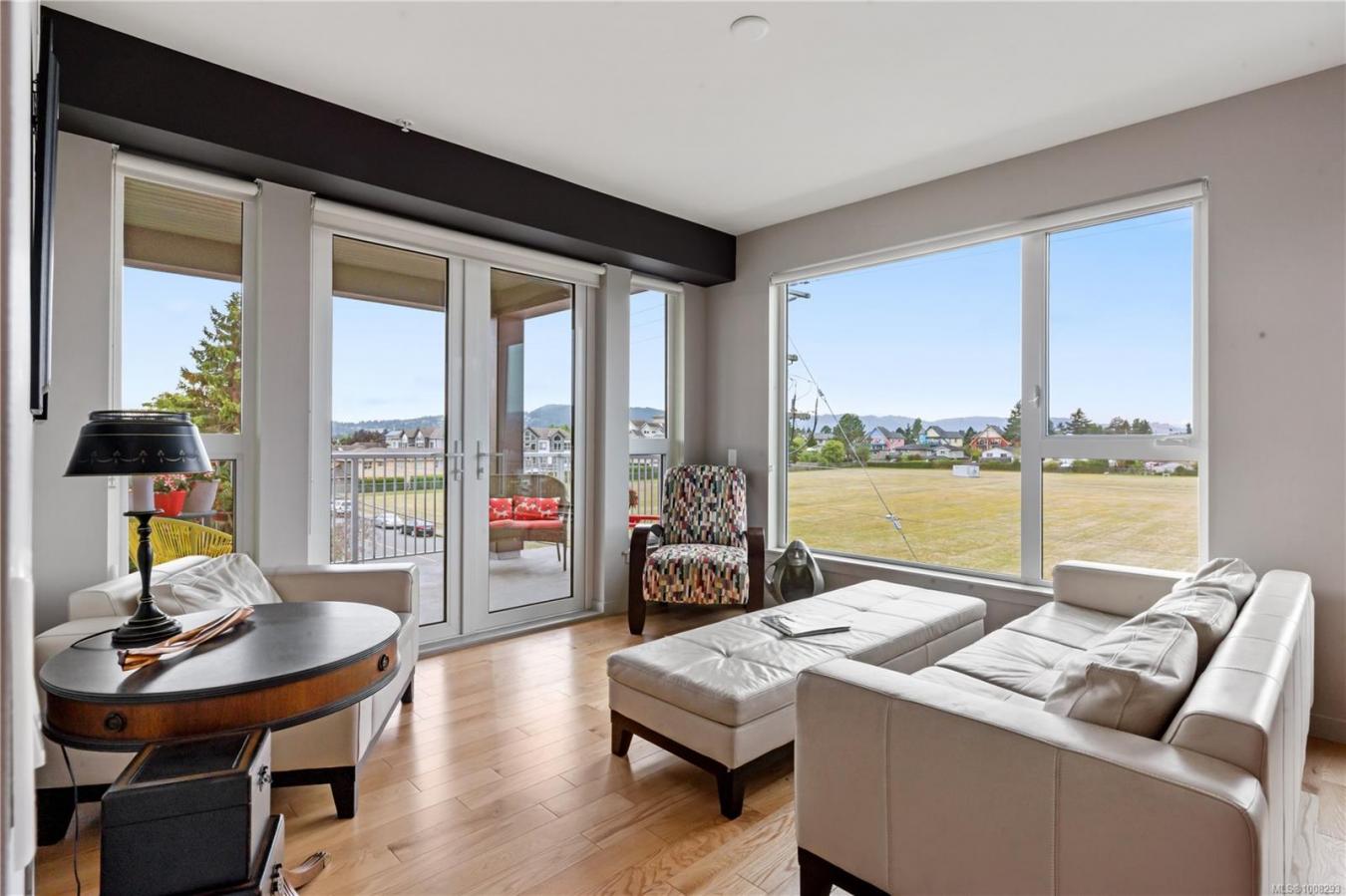 Sidney, Capital Regional District, V8L 2A4, Canada, 3 Bedrooms Bedrooms, ,2 BathroomsBathrooms,Residential,For Sale,1900080