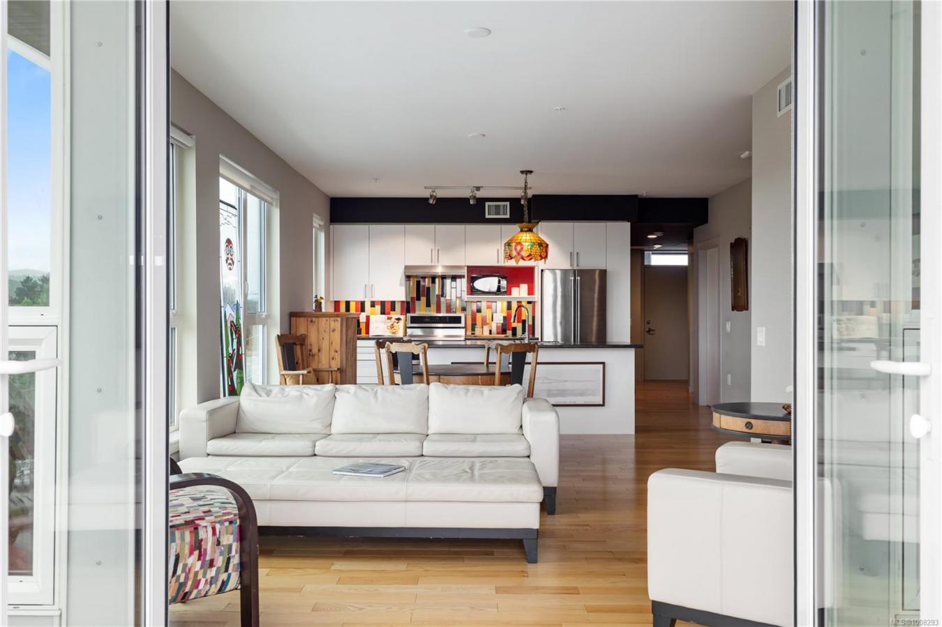 Sidney, Capital Regional District, V8L 2A4, Canada, 3 Bedrooms Bedrooms, ,2 BathroomsBathrooms,Residential,For Sale,1900080