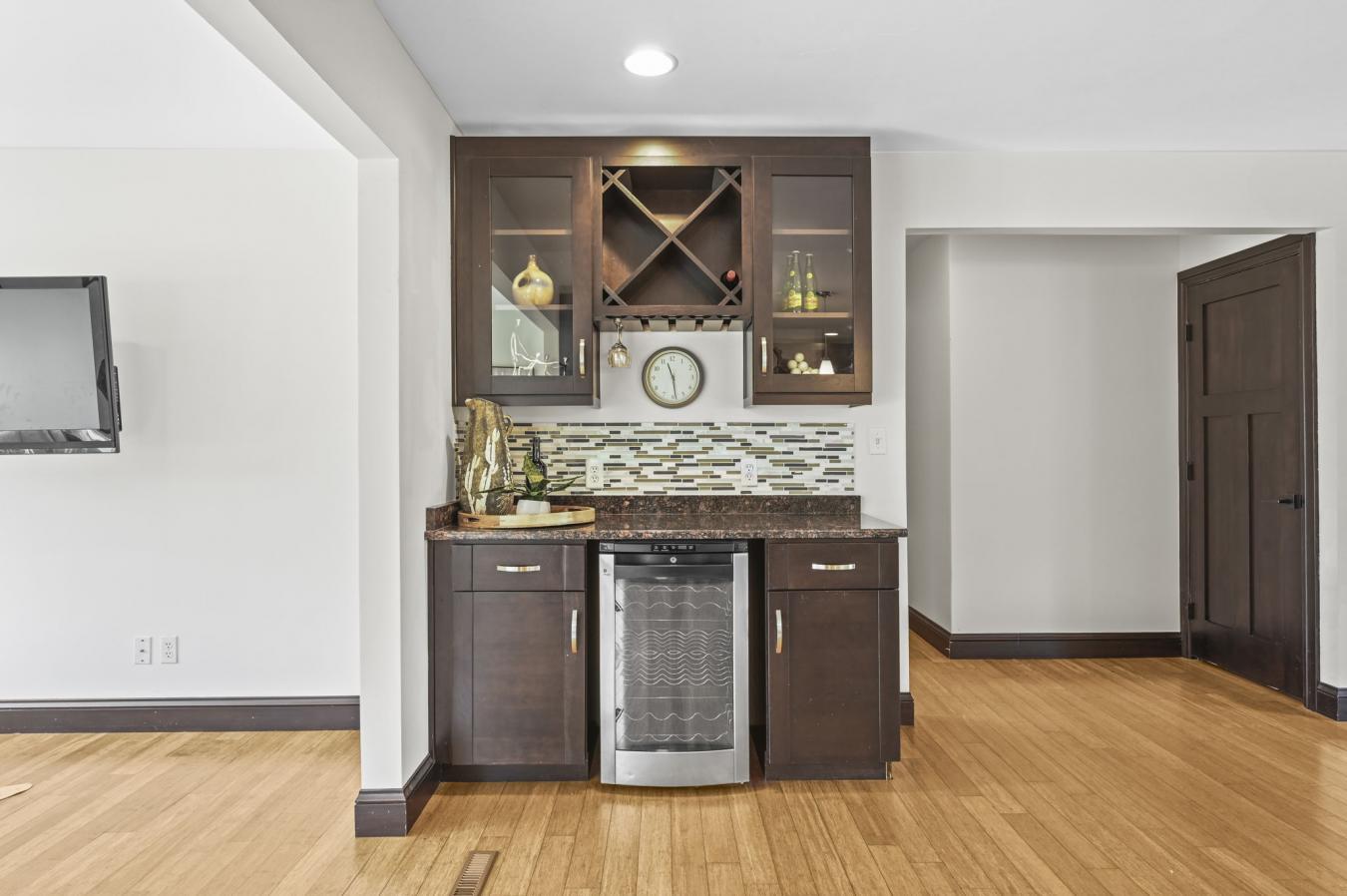 Colorado Springs, El Paso, 80904, United States, 3 Bedrooms Bedrooms, ,2 BathroomsBathrooms,Residential,For Sale,1900079