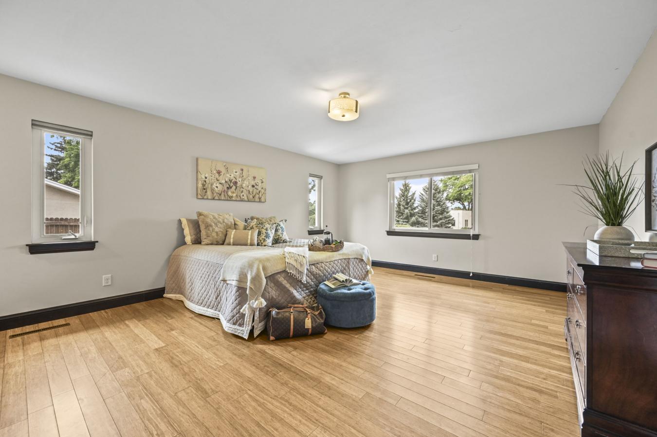 Colorado Springs, El Paso, 80904, United States, 3 Bedrooms Bedrooms, ,2 BathroomsBathrooms,Residential,For Sale,1900079