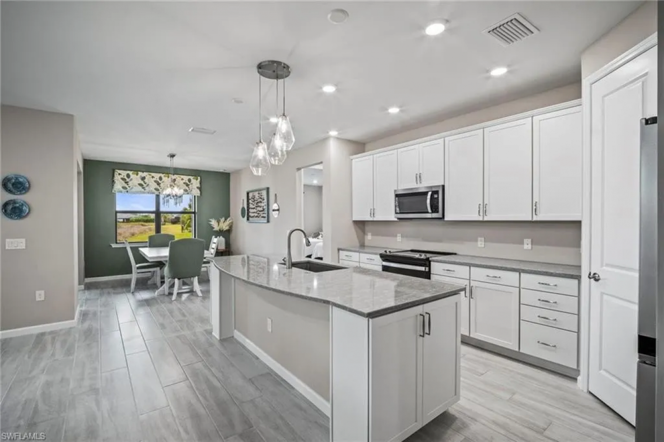 Estero, Florida, 33928, United States, 3 Bedrooms Bedrooms, ,2 BathroomsBathrooms,Residential,For Sale,1900078