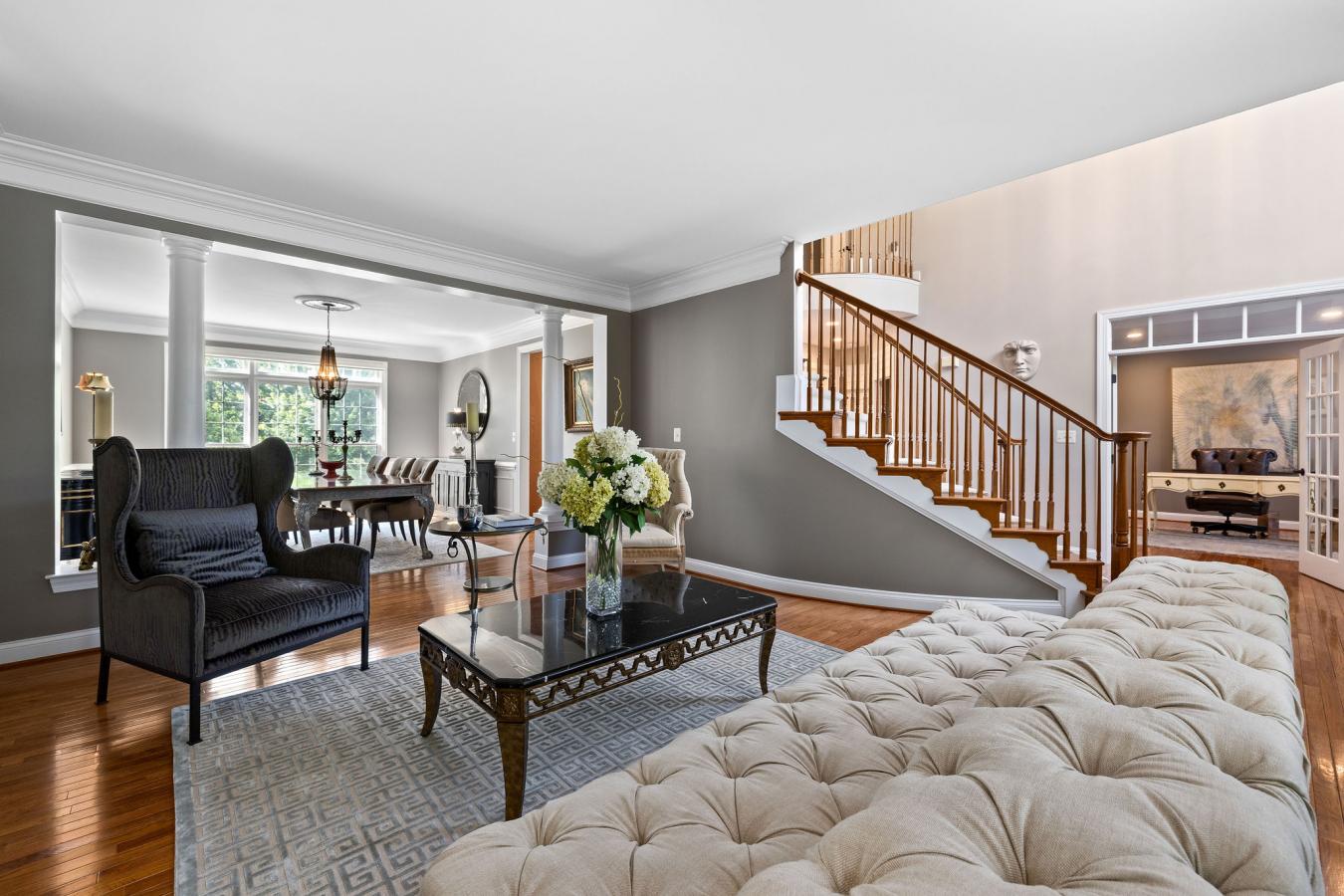 Aldie, Virginia, 20105, United States, 5 Bedrooms Bedrooms, ,4 BathroomsBathrooms,Residential,For Sale,1900329