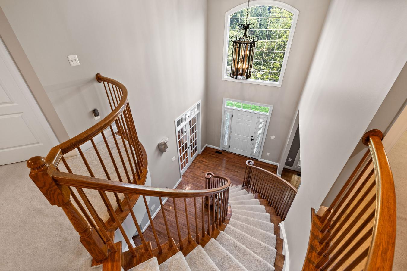 Aldie, Virginia, 20105, United States, 5 Bedrooms Bedrooms, ,4 BathroomsBathrooms,Residential,For Sale,1900329