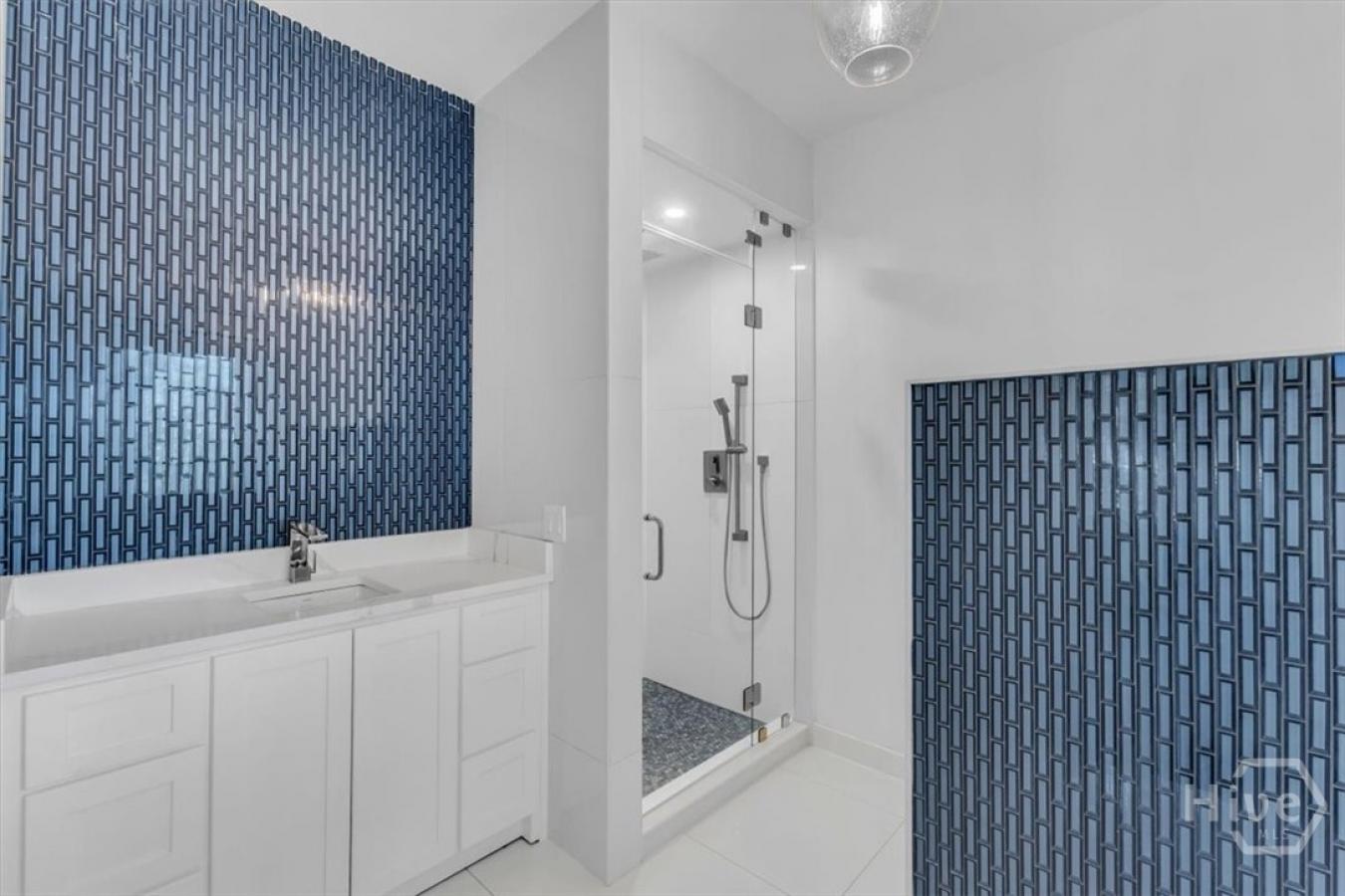 Savannah, Chatham, 31405, United States, 6 Bedrooms Bedrooms, ,5 BathroomsBathrooms,Residential,For Sale,1900325