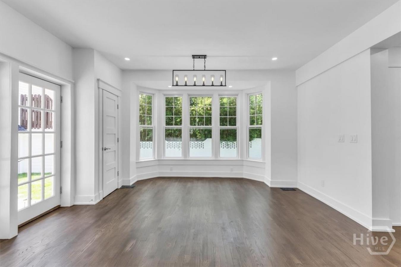 Savannah, Chatham, 31405, United States, 6 Bedrooms Bedrooms, ,5 BathroomsBathrooms,Residential,For Sale,1900325