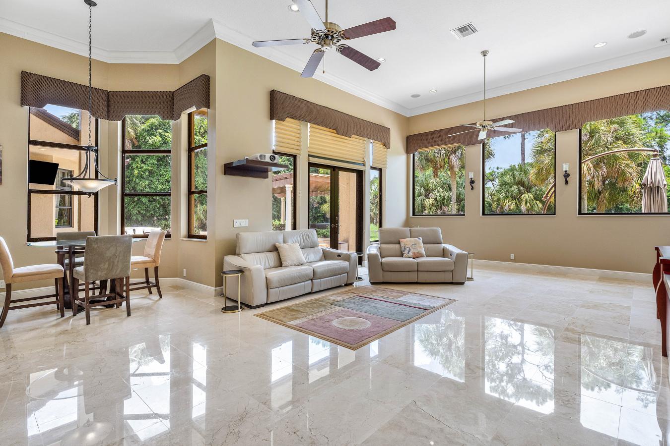 Parkland, Broward, 33067, United States, 6 Bedrooms Bedrooms, ,4 BathroomsBathrooms,Residential,For Sale,1900076