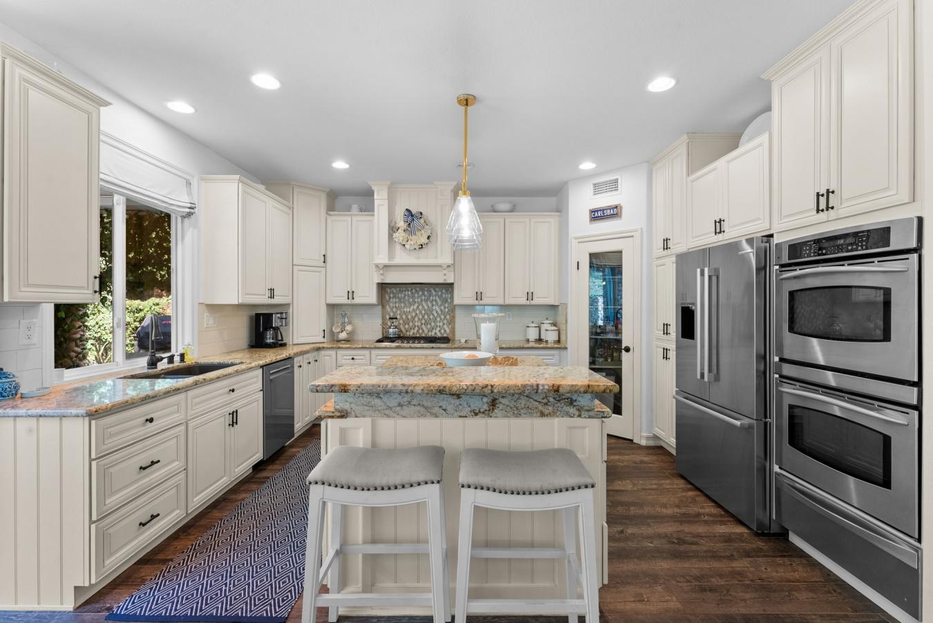 Carlsbad, San Diego, 92008, United States, 5 Bedrooms Bedrooms, ,4 BathroomsBathrooms,Residential,For Sale,1900324