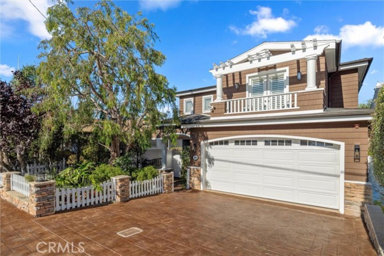 Manhattan Beach, Los Angeles, 90266, United States, 5 Bedrooms Bedrooms, ,5 BathroomsBathrooms,Residential,For Sale,1900323