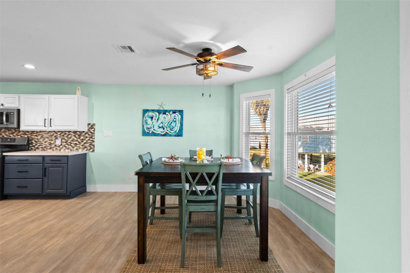 Galveston, Galveston, 77554, United States, 3 Bedrooms Bedrooms, ,1 BathroomBathrooms,Residential,For Sale,1944219