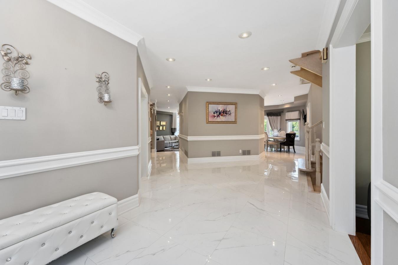 King, ON, L7B0C7, Canada, 4 Bedrooms Bedrooms, ,5 BathroomsBathrooms,Residential,For Sale,1900319