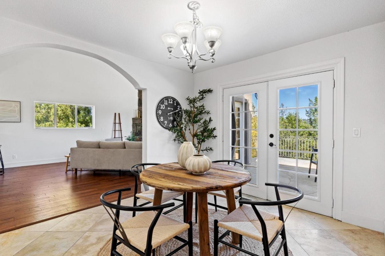 Colfax, Placer, 95713, United States, 5 Bedrooms Bedrooms, ,3 BathroomsBathrooms,Residential,For Sale,1900318