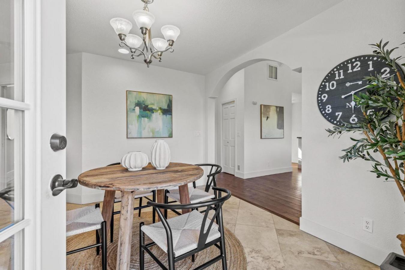 Colfax, Placer, 95713, United States, 5 Bedrooms Bedrooms, ,3 BathroomsBathrooms,Residential,For Sale,1900318