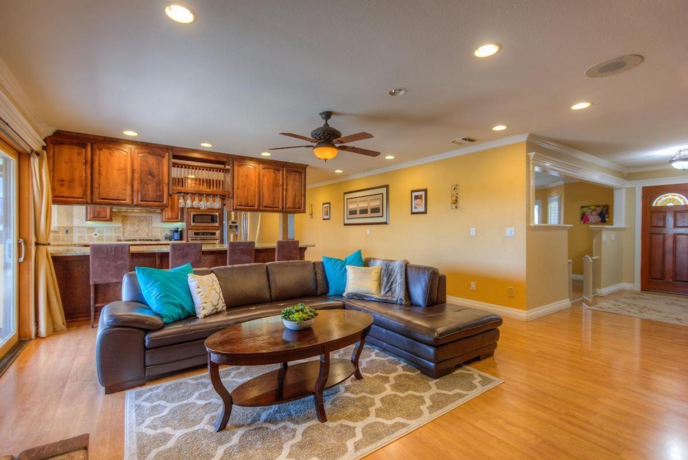 Yuba City, Sutter, 95993, United States, 4 Bedrooms Bedrooms, ,3 BathroomsBathrooms,Residential,For Sale,1900316