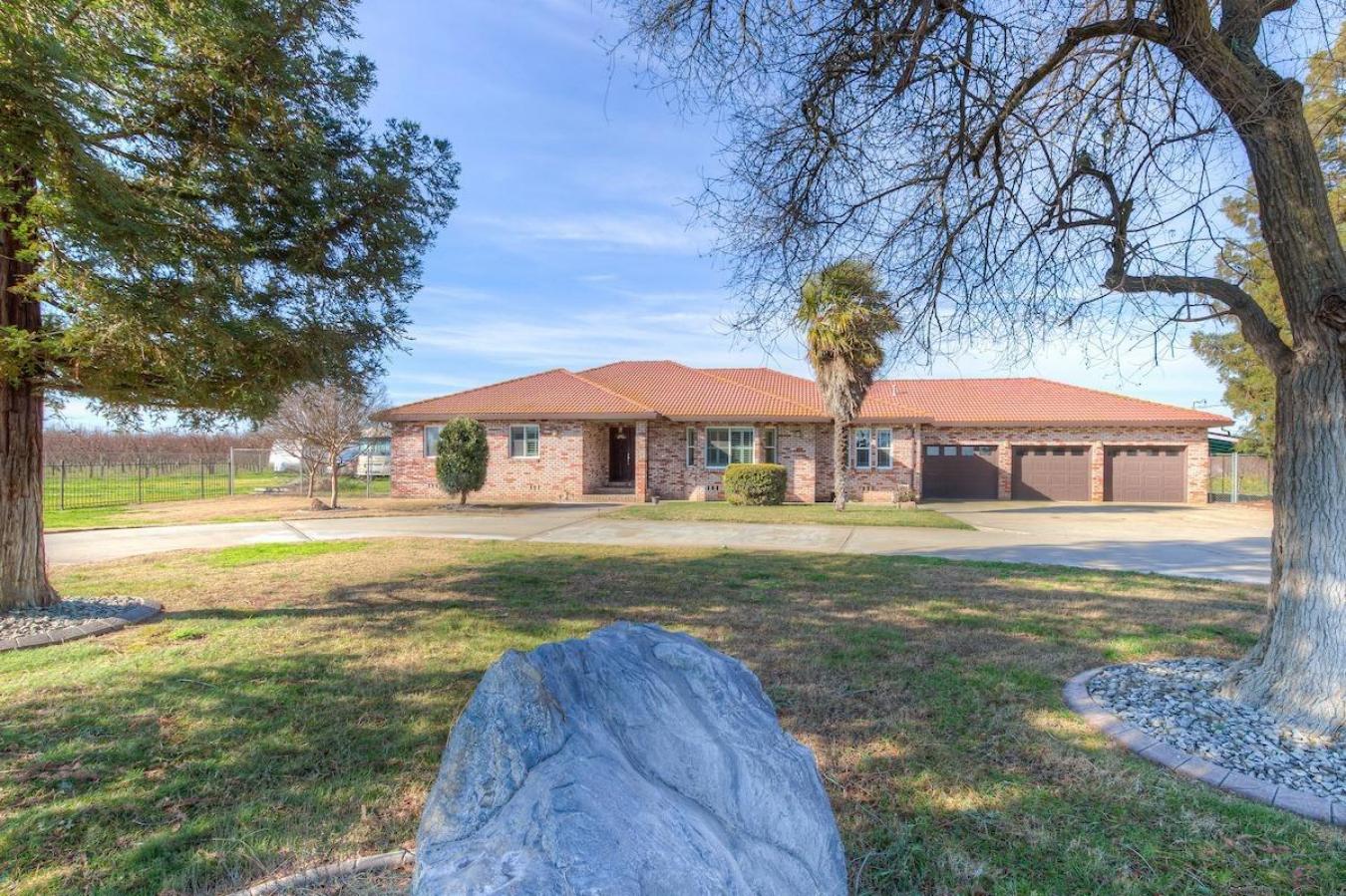 Yuba City, Sutter, 95993, United States, 4 Bedrooms Bedrooms, ,3 BathroomsBathrooms,Residential,For Sale,1900316