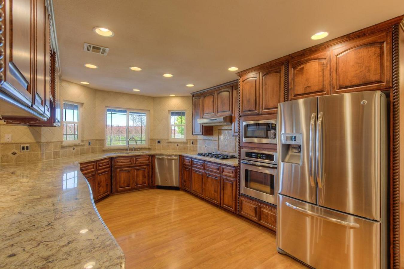 Yuba City, Sutter, 95993, United States, 4 Bedrooms Bedrooms, ,3 BathroomsBathrooms,Residential,For Sale,1900316