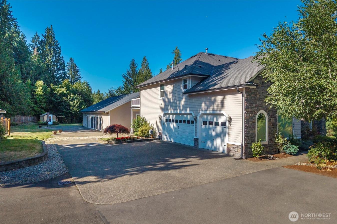 Lake Tapps, Pierce, 98391, United States, 4 Bedrooms Bedrooms, ,3 BathroomsBathrooms,Residential,For Sale,1900315