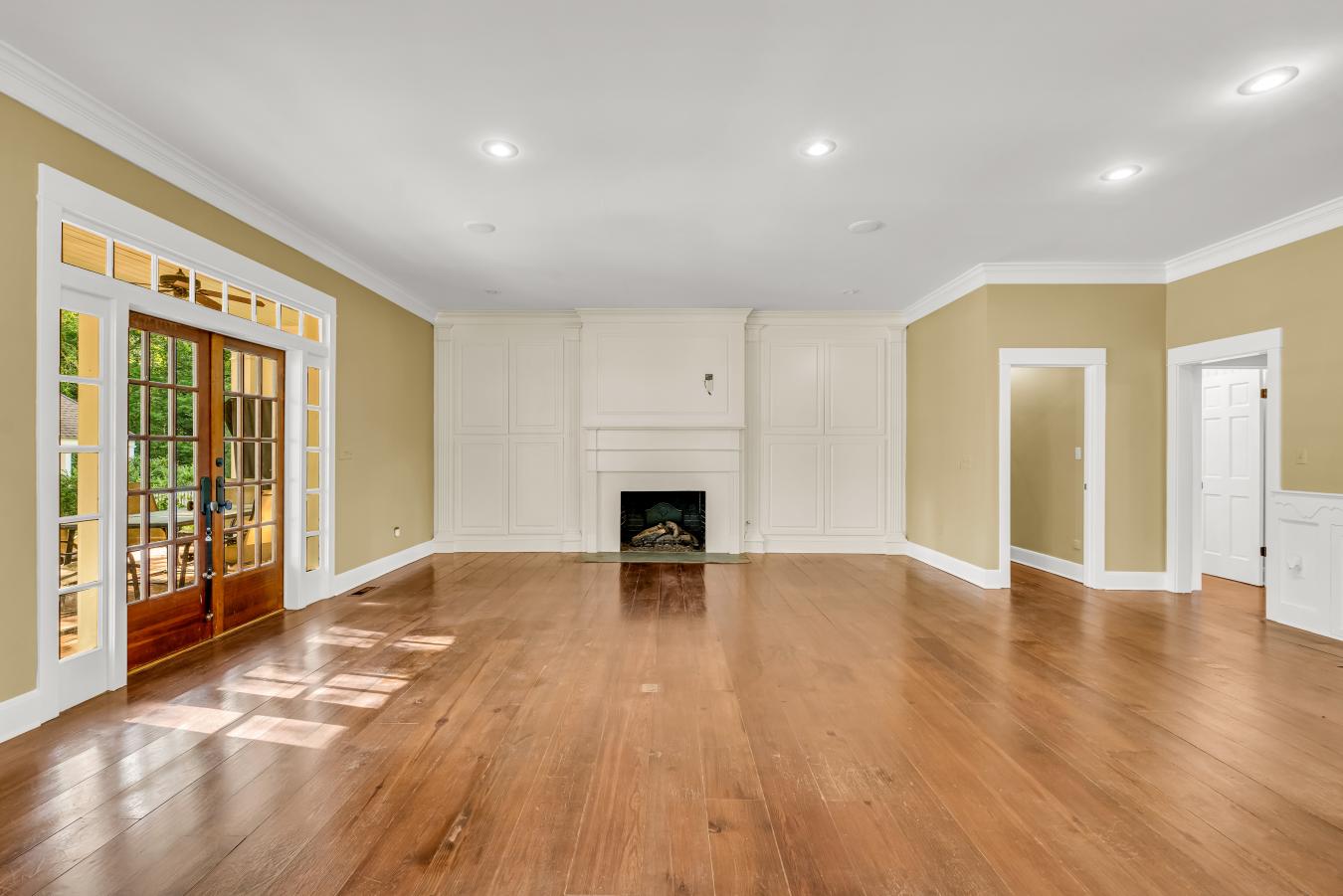 Starkville, Oktibbeha, 39759, United States, 4 Bedrooms Bedrooms, ,4 BathroomsBathrooms,Residential,For Sale,1902910