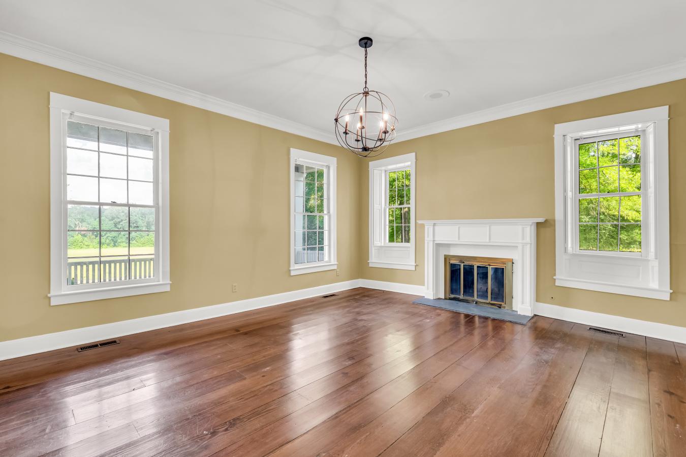Starkville, Oktibbeha, 39759, United States, 4 Bedrooms Bedrooms, ,4 BathroomsBathrooms,Residential,For Sale,1902910