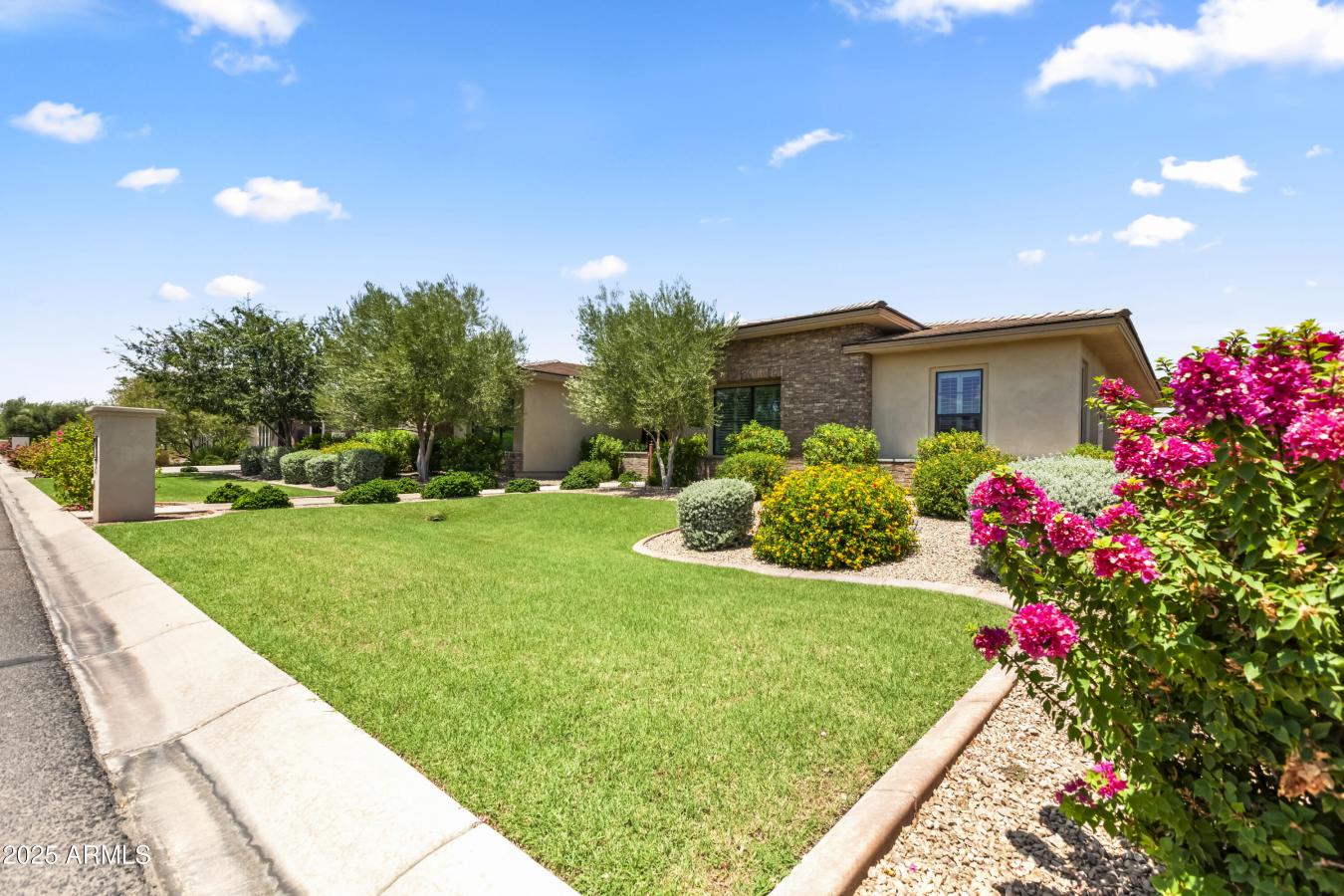 Gilbert, Maricopa, 85297, United States, 5 Bedrooms Bedrooms, ,4 BathroomsBathrooms,Residential,For Sale,1900308