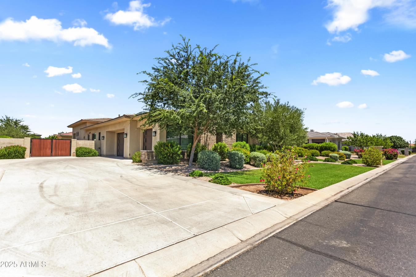 Gilbert, Maricopa, 85297, United States, 5 Bedrooms Bedrooms, ,4 BathroomsBathrooms,Residential,For Sale,1900308
