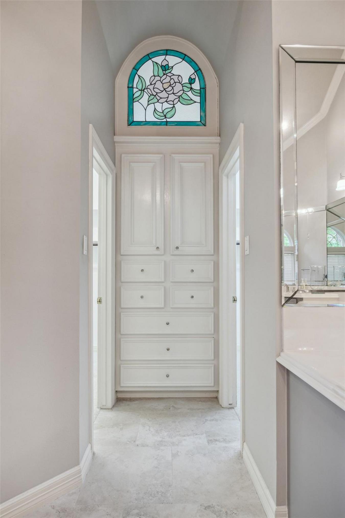 Kingwood, Texas, 77345, United States, 5 Bedrooms Bedrooms, ,3 BathroomsBathrooms,Residential,For Sale,1900307