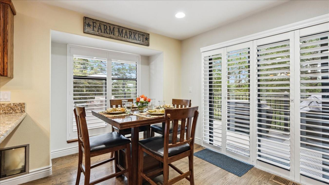 Colfax, Placer, 95713, United States, 4 Bedrooms Bedrooms, ,3 BathroomsBathrooms,Residential,For Sale,1900302