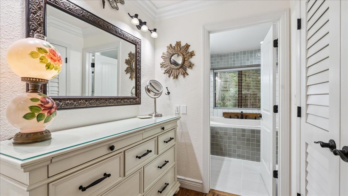 Colfax, Placer, 95713, United States, 4 Bedrooms Bedrooms, ,3 BathroomsBathrooms,Residential,For Sale,1900302