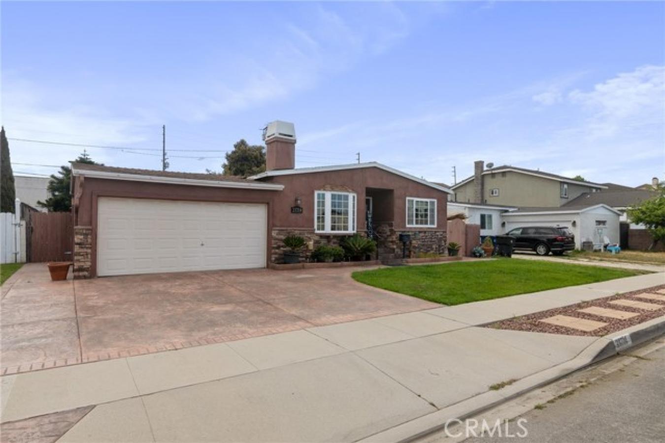 Torrance, Los Angeles, 90501, United States, 4 Bedrooms Bedrooms, ,2 BathroomsBathrooms,Residential,For Sale,1900301
