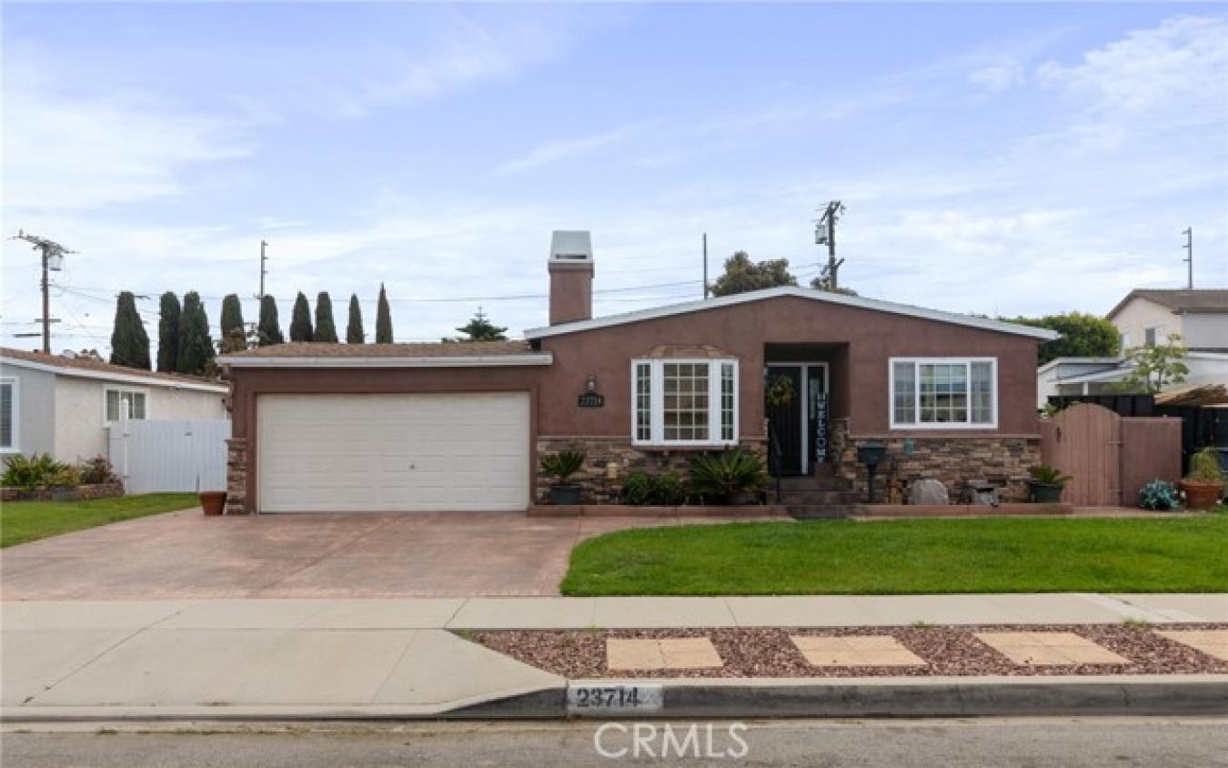 Torrance, Los Angeles, 90501, United States, 4 Bedrooms Bedrooms, ,2 BathroomsBathrooms,Residential,For Sale,1900301