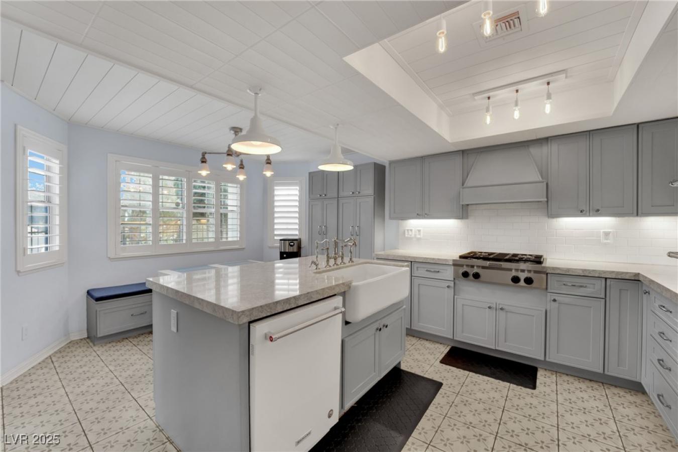 Las Vegas, Clark, 89117, United States, 3 Bedrooms Bedrooms, ,3 BathroomsBathrooms,Residential,For Sale,1900296