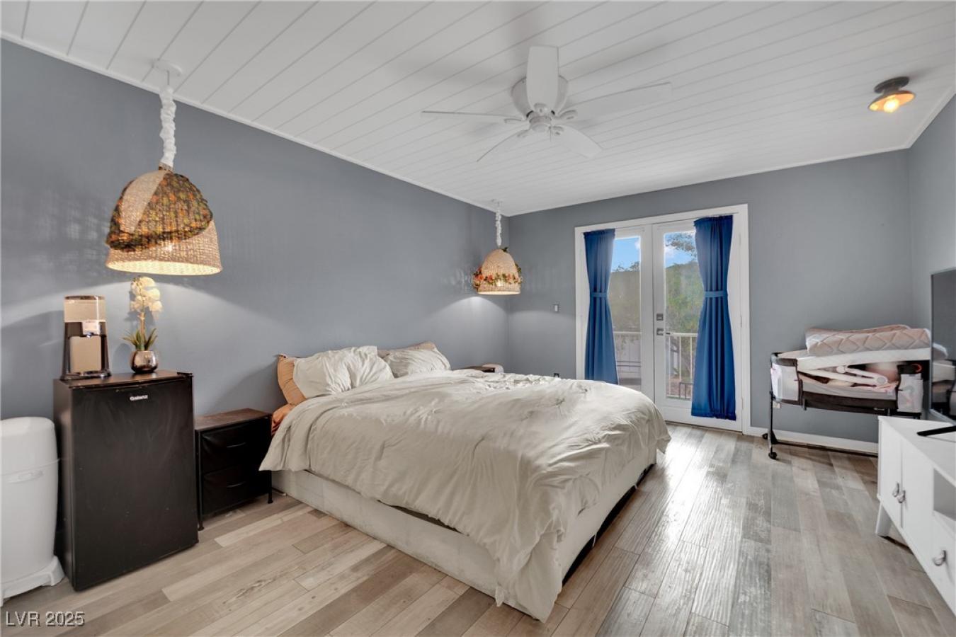 Las Vegas, Clark, 89117, United States, 3 Bedrooms Bedrooms, ,3 BathroomsBathrooms,Residential,For Sale,1900296