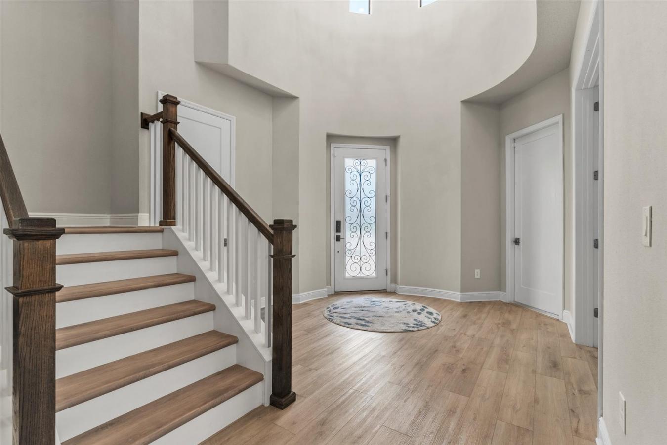 Parrish, Manatee, 34222, United States, 5 Bedrooms Bedrooms, ,4 BathroomsBathrooms,Residential,For Sale,1900290