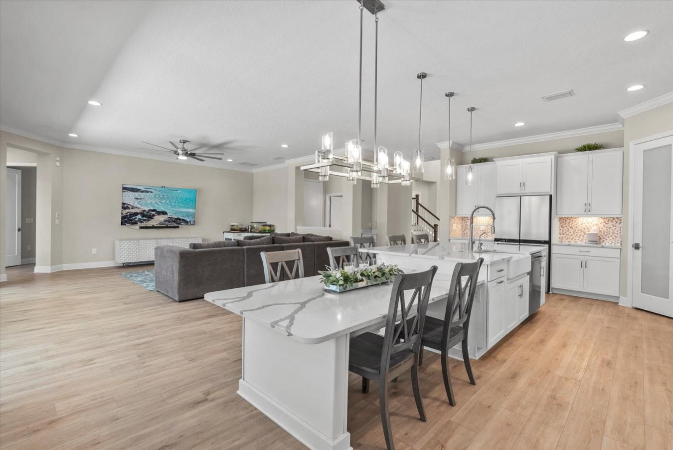 Parrish, Manatee, 34222, United States, 5 Bedrooms Bedrooms, ,4 BathroomsBathrooms,Residential,For Sale,1900290
