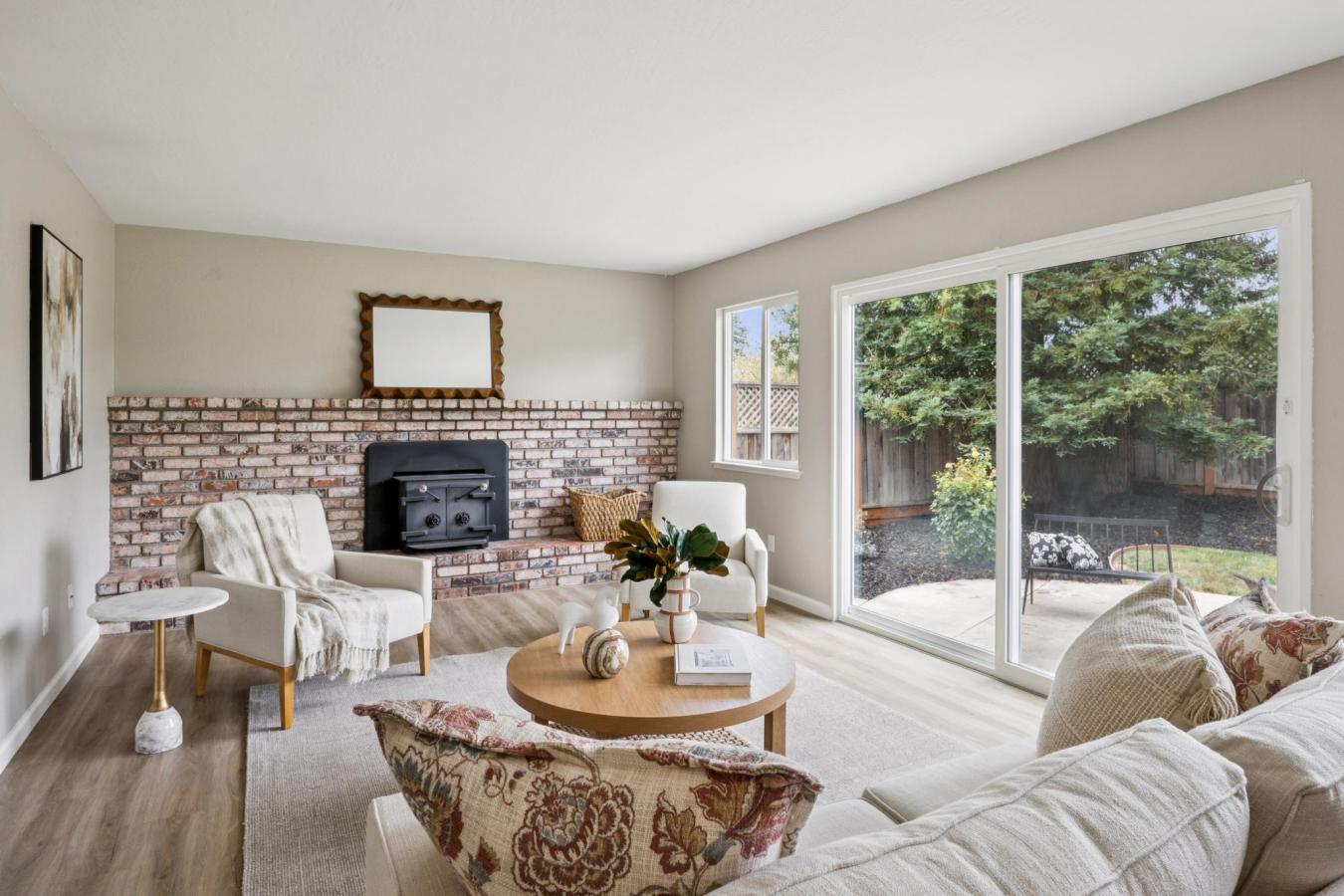 Petaluma, Sonoma, 94954, United States, 4 Bedrooms Bedrooms, ,3 BathroomsBathrooms,Residential,For Sale,1900289