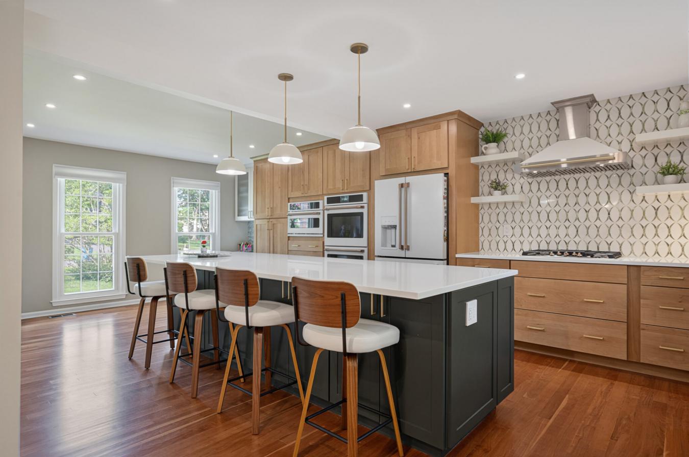 Fairfax Station, Fairfax, 22039, United States, 5 Bedrooms Bedrooms, ,3 BathroomsBathrooms,Residential,For Sale,1902908