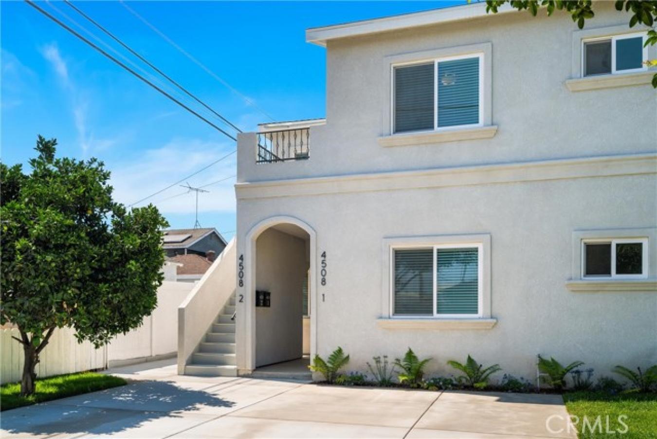 Lakewood, Los Angeles, 90712, United States, 9 Bedrooms Bedrooms, ,7 BathroomsBathrooms,Residential,For Sale,1902907