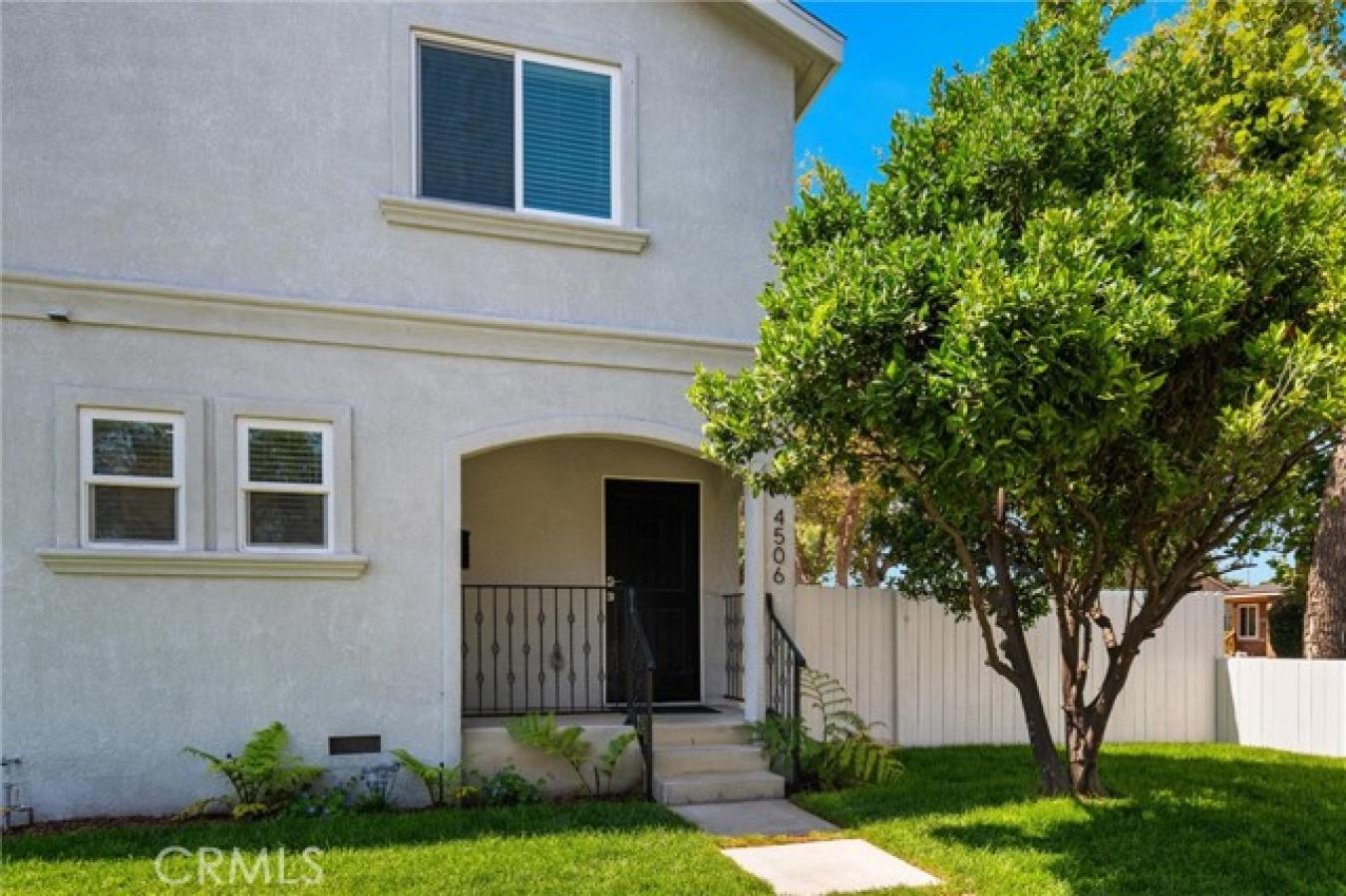 Lakewood, Los Angeles, 90712, United States, 9 Bedrooms Bedrooms, ,7 BathroomsBathrooms,Residential,For Sale,1902907