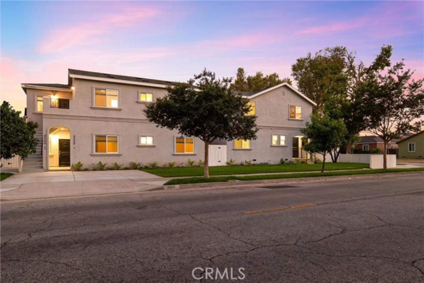 Lakewood, Los Angeles, 90712, United States, 9 Bedrooms Bedrooms, ,7 BathroomsBathrooms,Residential,For Sale,1902907