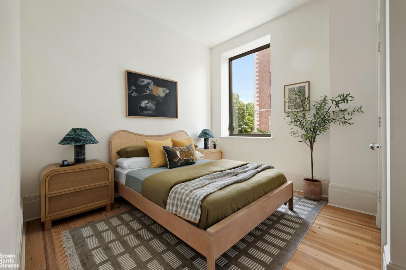 Park Slope, New York, 11215, United States, 3 Bedrooms Bedrooms, ,2 BathroomsBathrooms,Residential,For Sale,1919334
