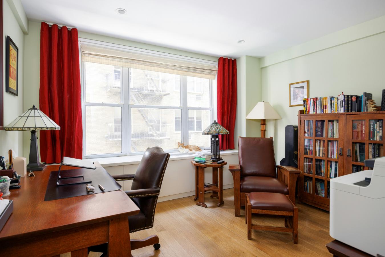 Gramercy Park, New York, 10010, United States, 3 Bedrooms Bedrooms, ,2 BathroomsBathrooms,Residential,For Sale,1900277
