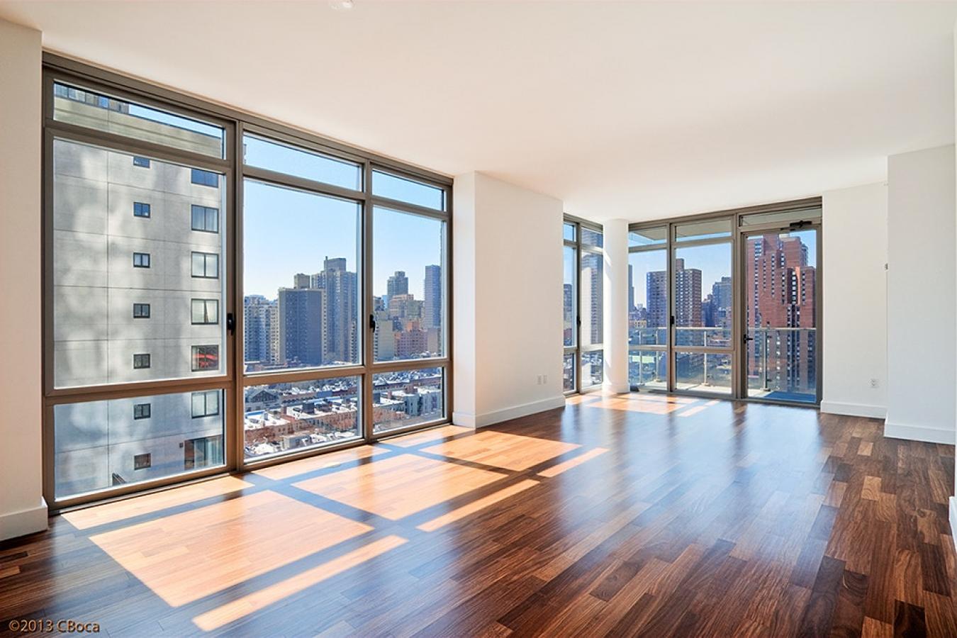 New York, New York, 10128, United States, 2 Bedrooms Bedrooms, ,2 BathroomsBathrooms,Residential,For Sale,1900268