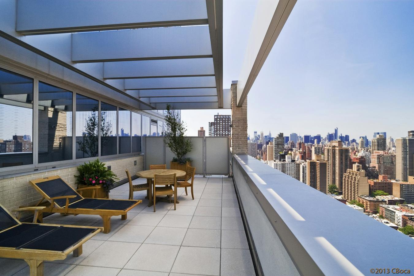New York, New York, 10128, United States, 2 Bedrooms Bedrooms, ,2 BathroomsBathrooms,Residential,For Sale,1900268