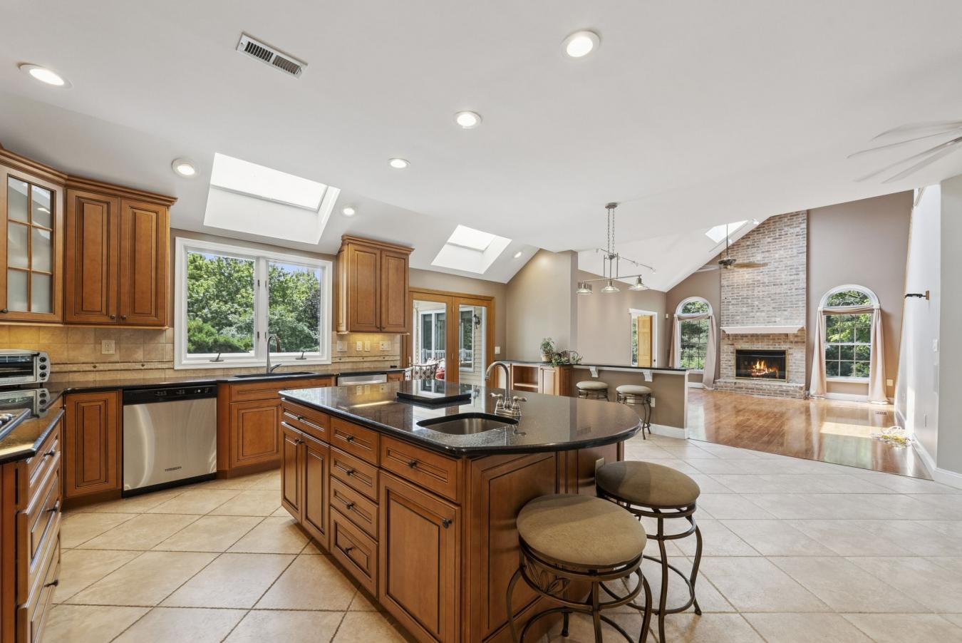 Belle Meade, New Jersey, 08502, United States, 4 Bedrooms Bedrooms, ,2 BathroomsBathrooms,Residential,For Sale,1902905