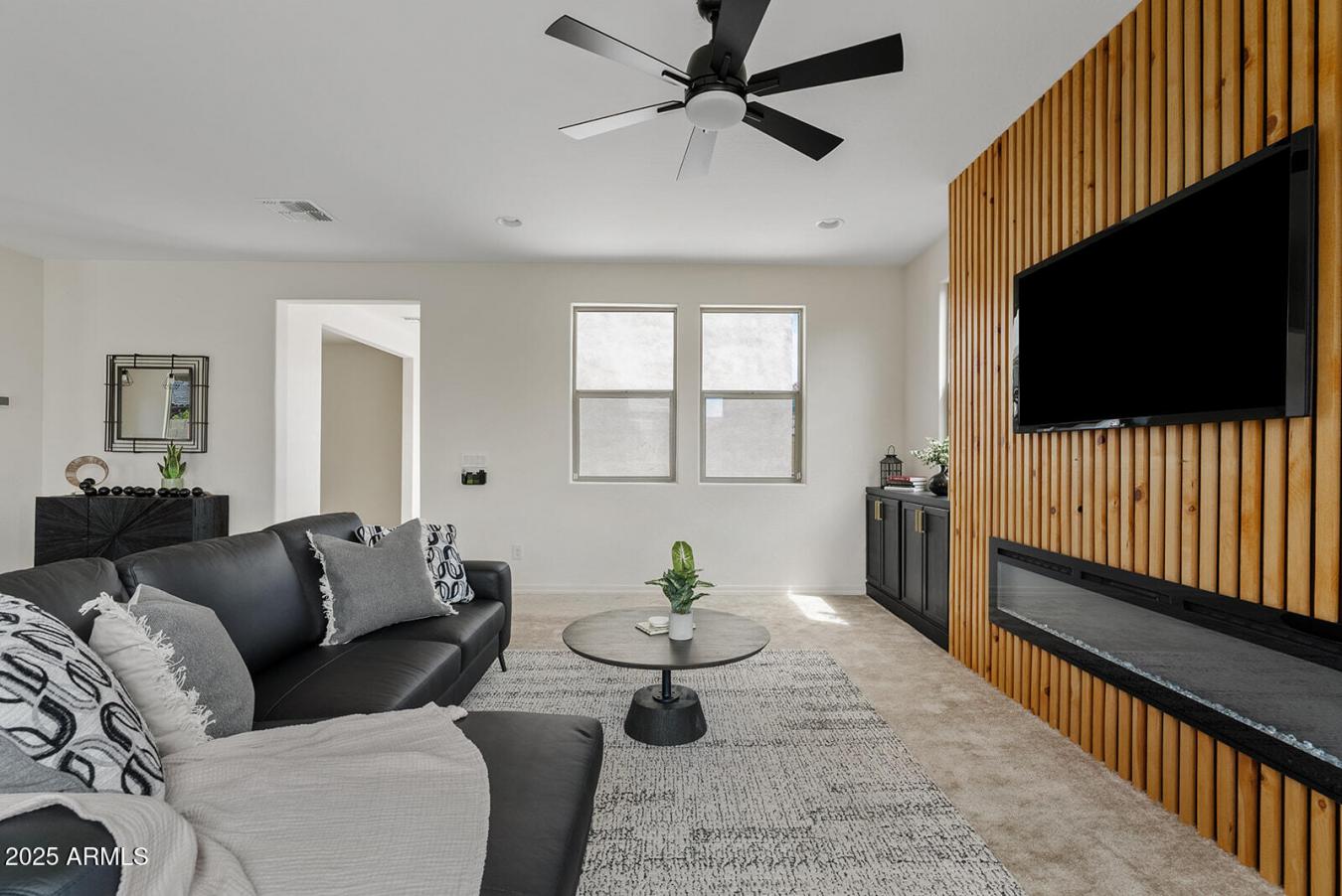 Mesa, Maricopa, 85212, United States, 4 Bedrooms Bedrooms, ,3 BathroomsBathrooms,Residential,For Sale,1902904